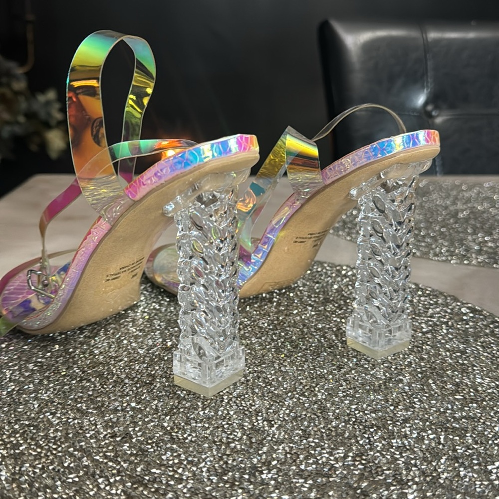 Cape robbin heels 9 - Picture 4 of 8